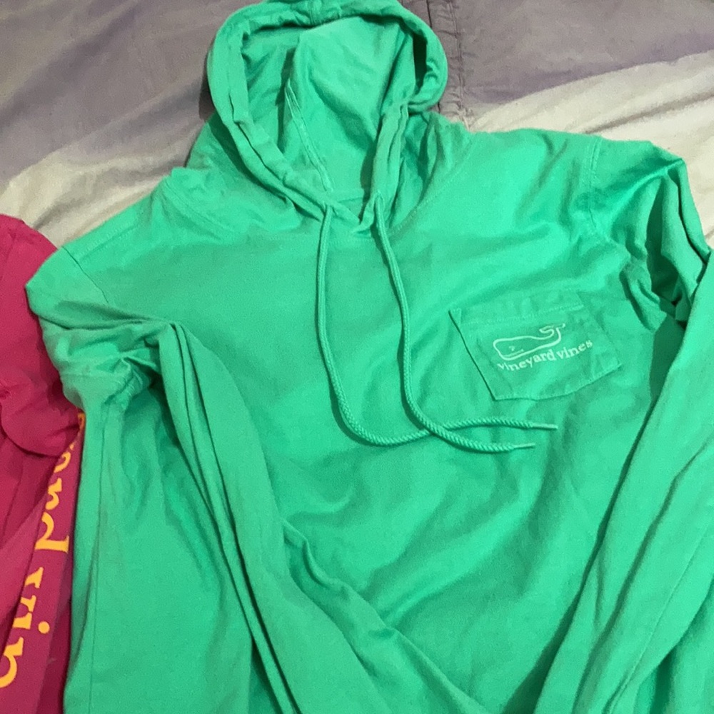 Vineyard Vines Xs Bundle Lightweight Hoodies - image 3